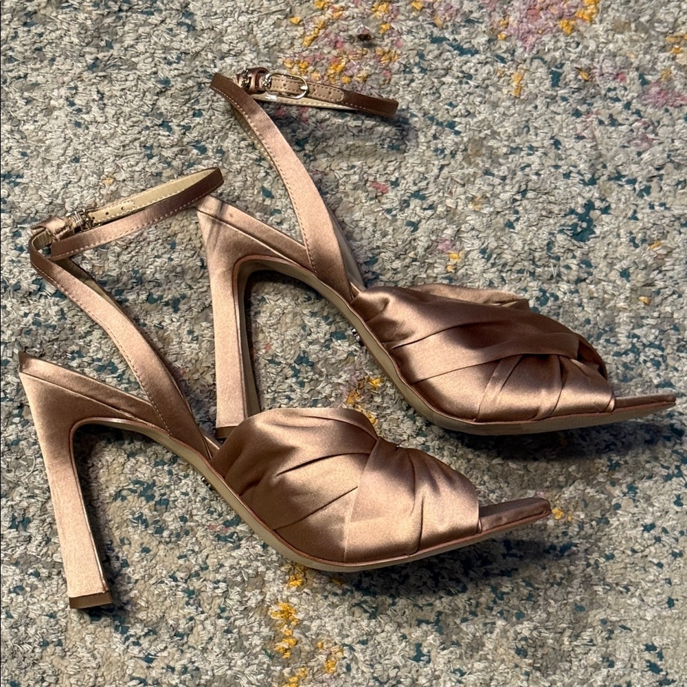 New Sam Edelman Elegant Satin Strappy Heels Sandals - Tan / Champagne 9.5